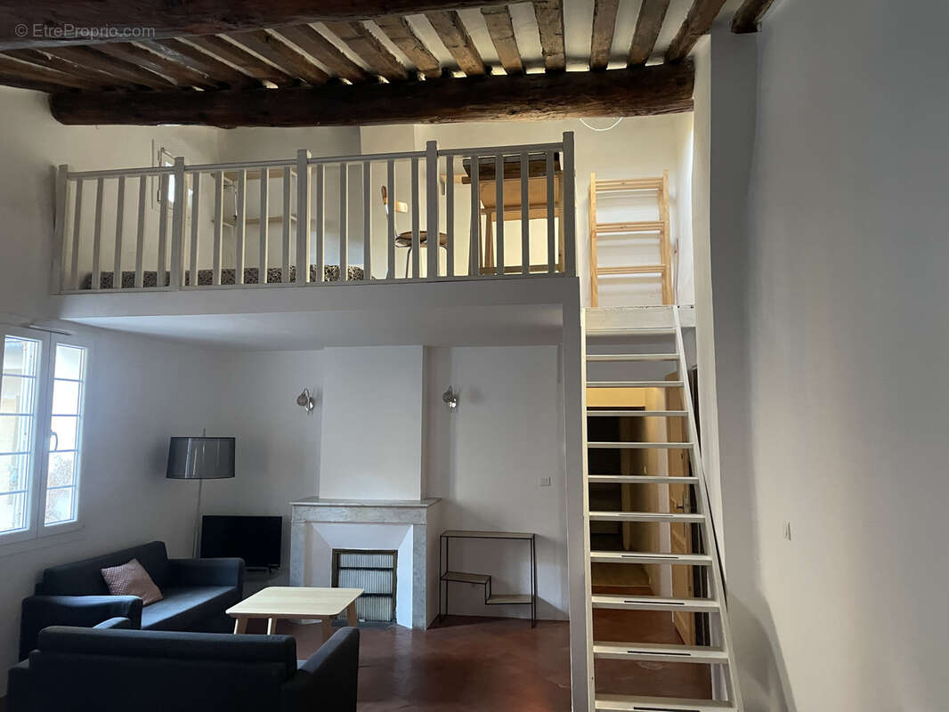 Appartement à AIX-EN-PROVENCE