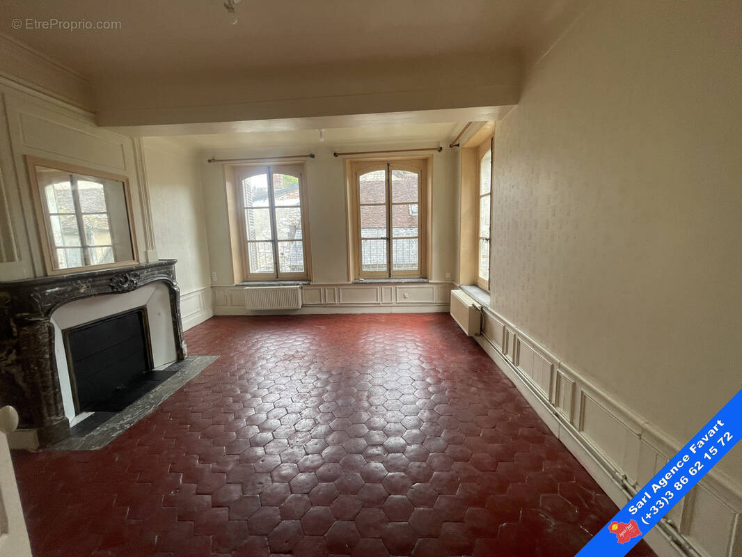 Appartement à JOIGNY