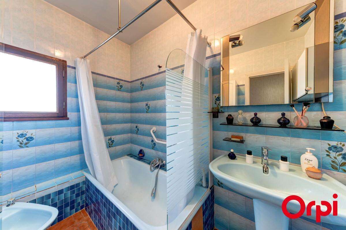 Maison à VENISSIEUX