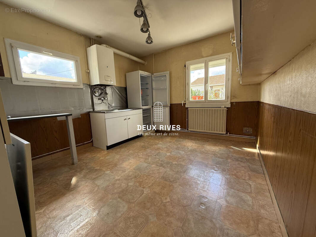 Maison à BOUGUENAIS