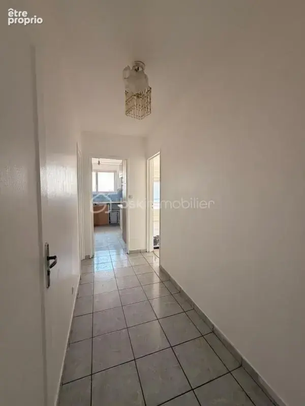 Appartement T3 de 55 m² avec balcon, parking & cave — Idéal 1ᵉʳ achat ou investissement à Aulnay-sous-Bois - photo 3