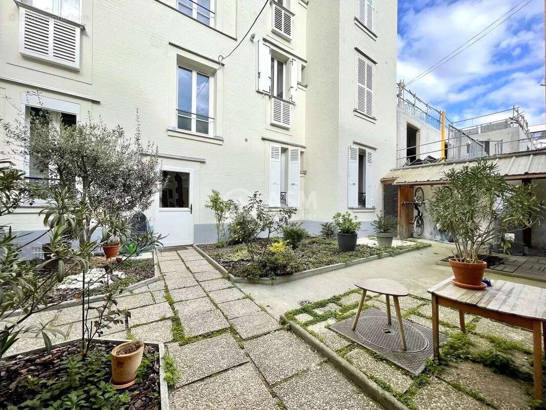 Appartement à ASNIERES-SUR-SEINE