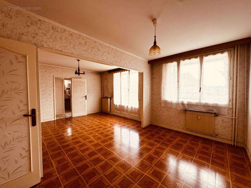 Appartement à ROANNE