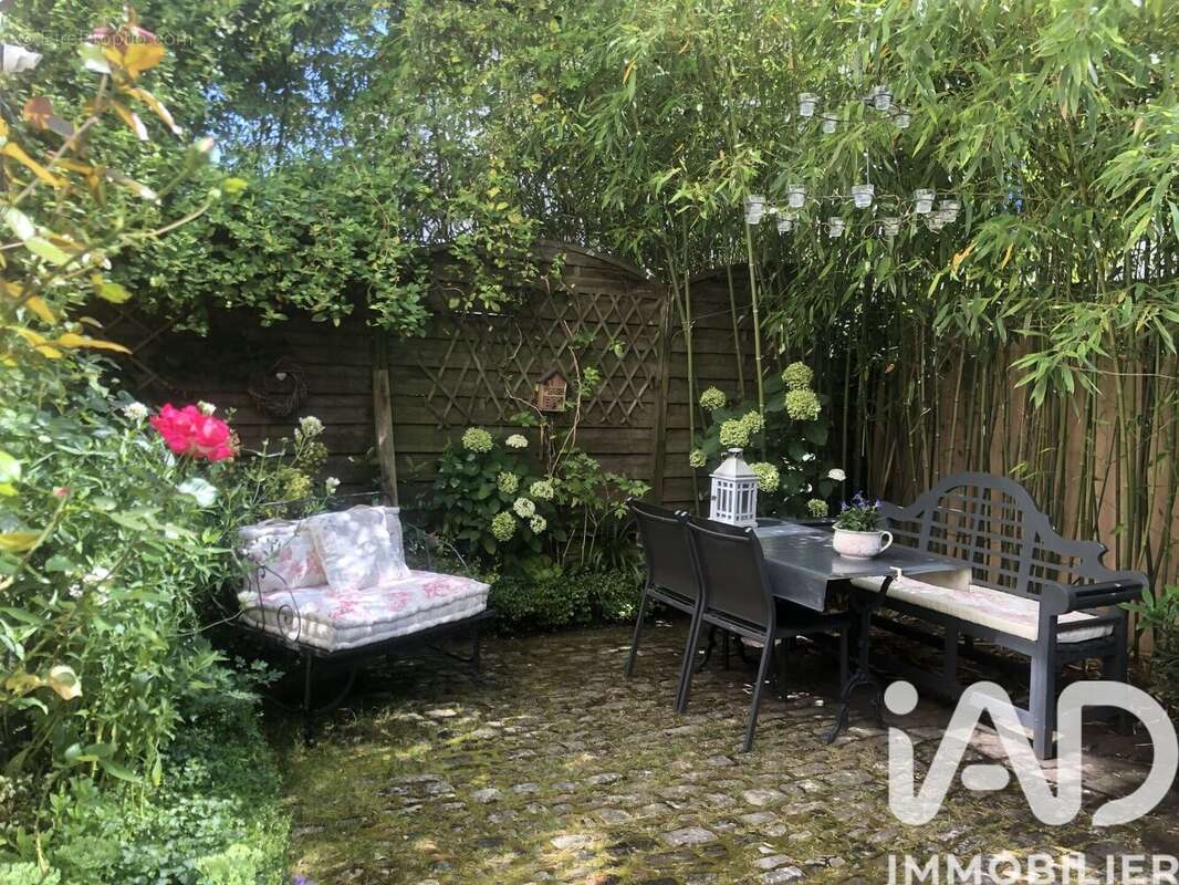 Photo 8 - Appartement à GRAY