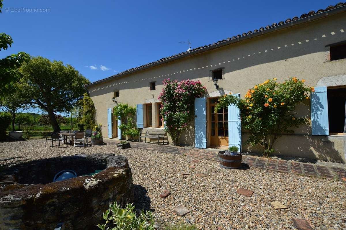 Maison à LEVIGNAC-DE-GUYENNE