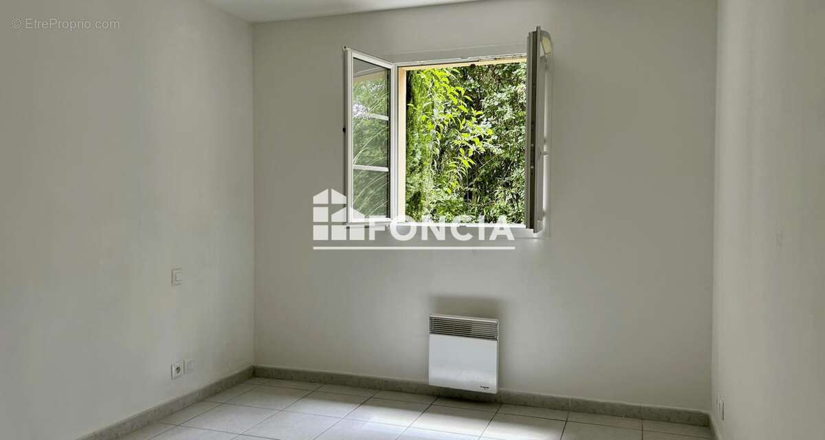 Appartement à SALON-DE-PROVENCE