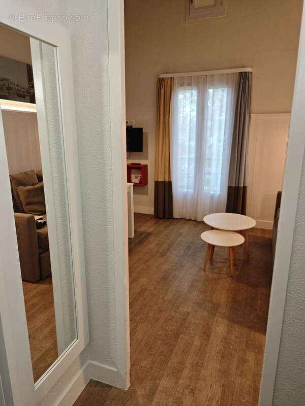 Appartement à SAINT-MARTIN-DE-RE