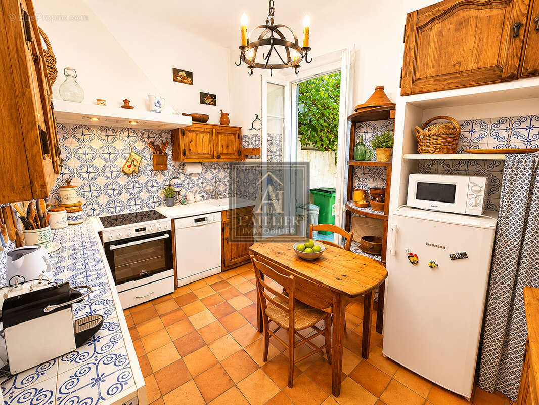 Elégante maison bourgeoise de caractère avec jardin au cœur du Mourillon - photo 7