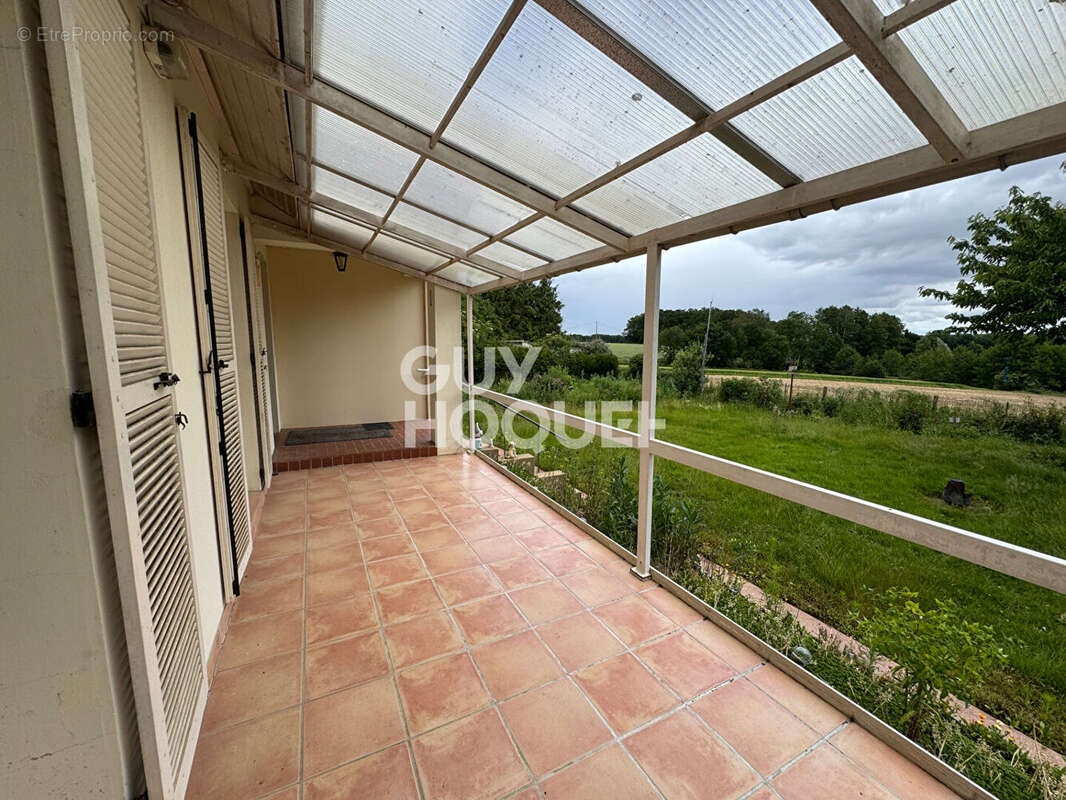 Maison à BRETEUIL