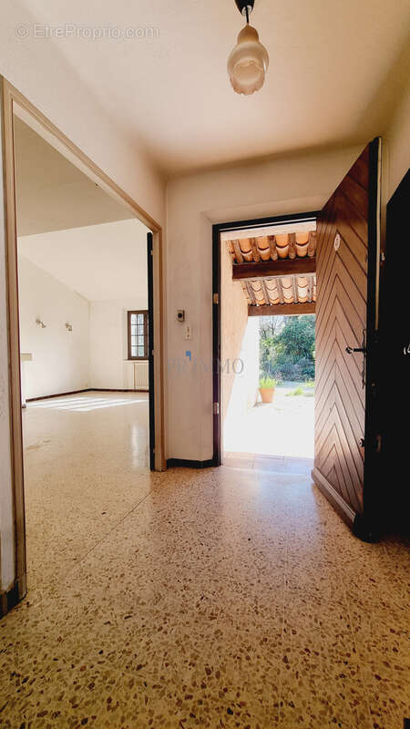 Maison à FREJUS