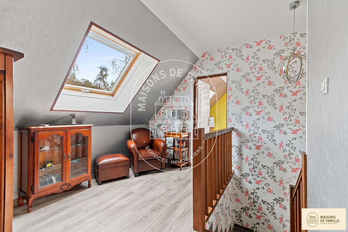 Maison à SAINT-REMY-L'HONORE