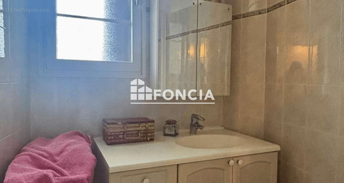 Appartement à SAUSSET-LES-PINS