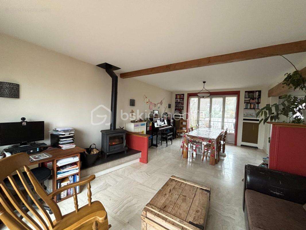 Maison à BRIE-COMTE-ROBERT