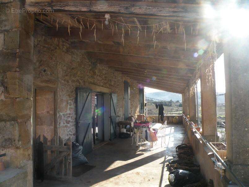 Maison à OCTON