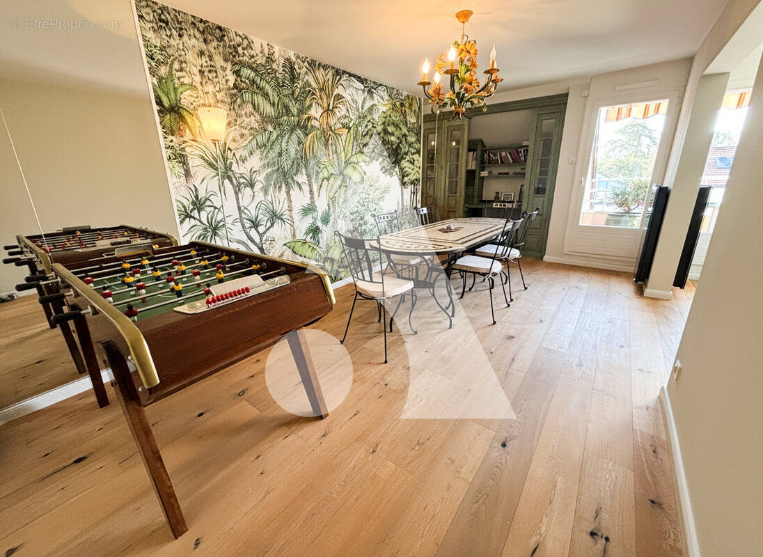 Appartement à FERNEY-VOLTAIRE