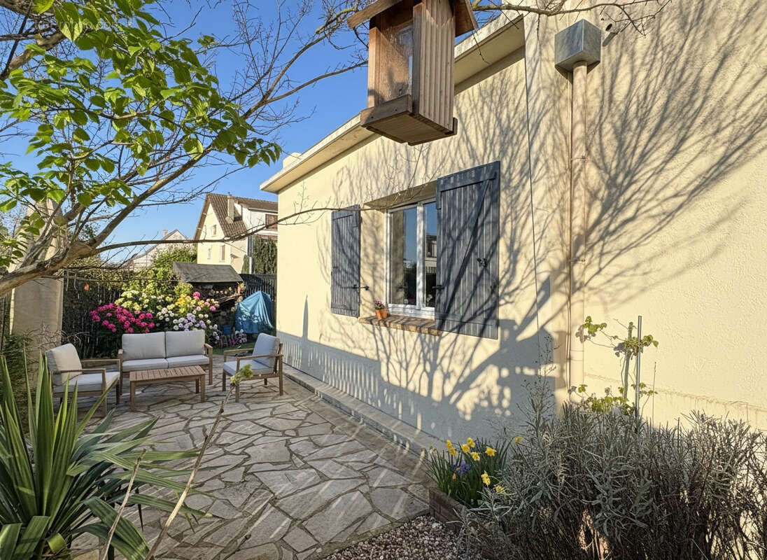 Jolie maison au cœur de la ville d'Ormesson - photo 8