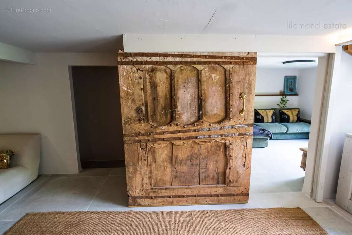 Guadeloupe - villa meublee - 8 pieces - photo 19