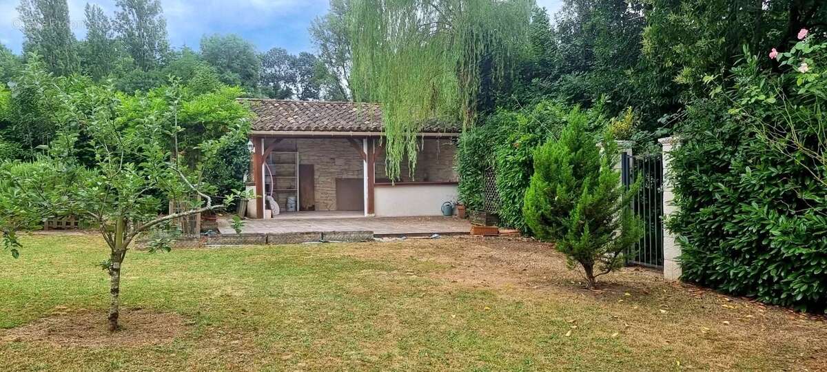 Maison à EYMET