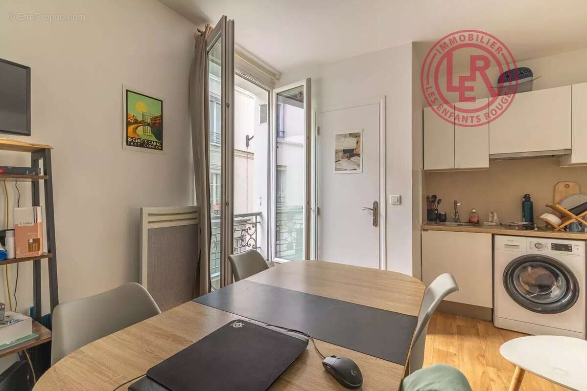Appartement à PARIS-11E
