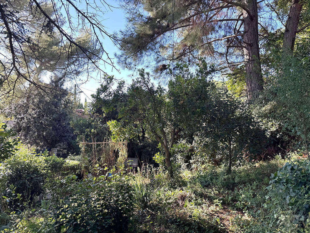 Appartement à VILLENEUVE-LES-AVIGNON