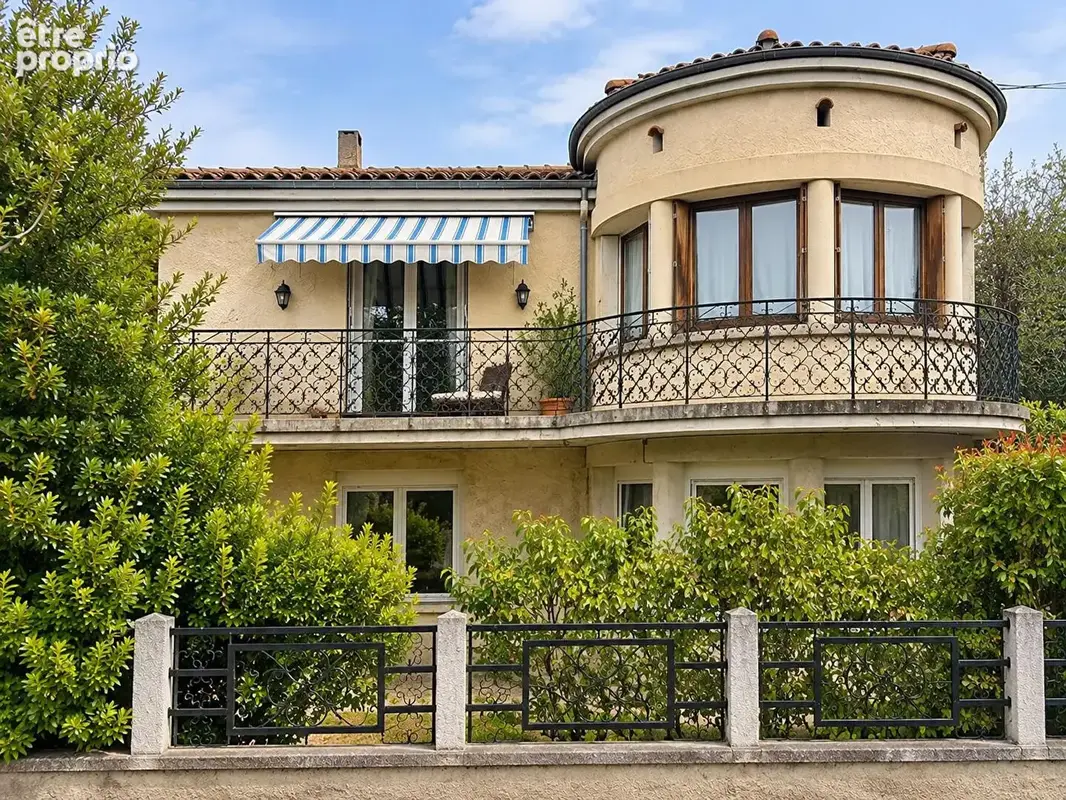 Photo Maison à Montelimar au prix de 280 000€