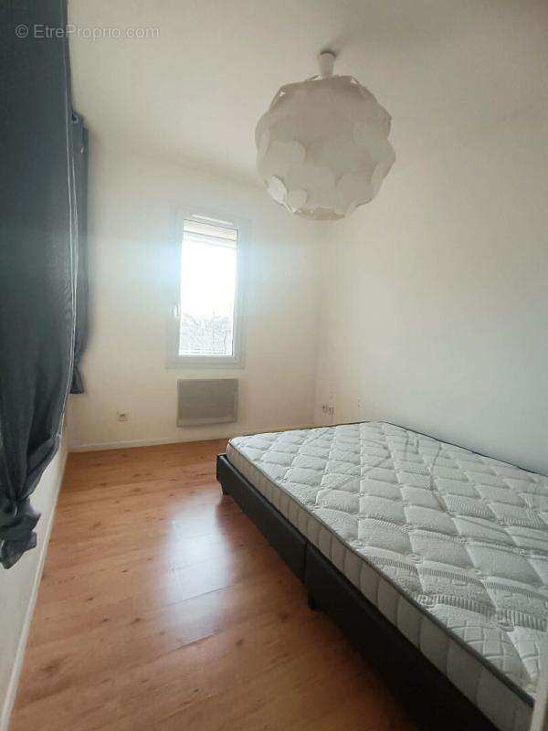 Maison Eyguieres + Cour + Garage+ Place de stationnement - photo 9