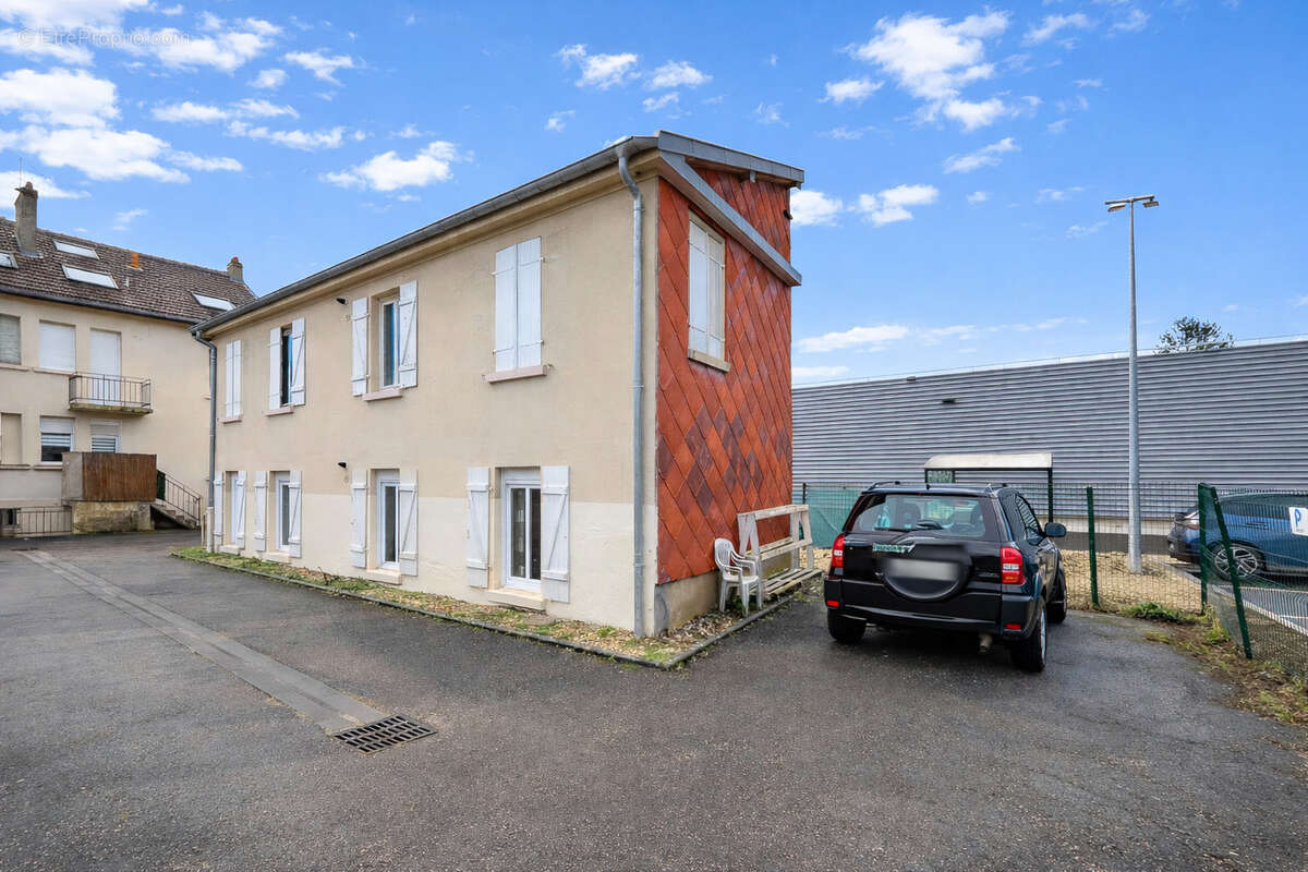 Appartement à SCY-CHAZELLES