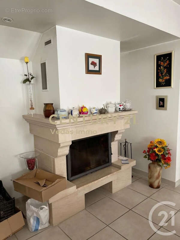 Maison à SAINT-JEAN-DE-VEDAS