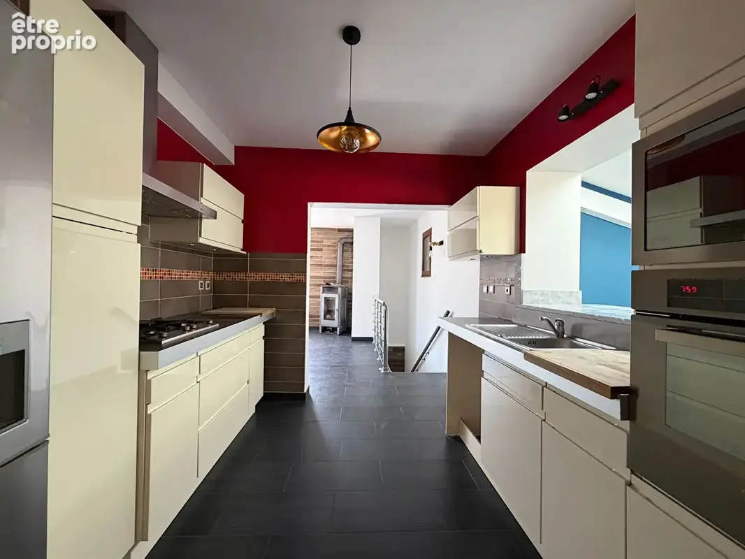 Maison Mercury 190 m² - 6 pièces - photo 5