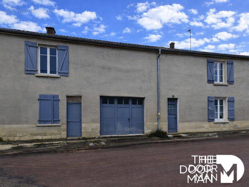 Maison à BOURMONT