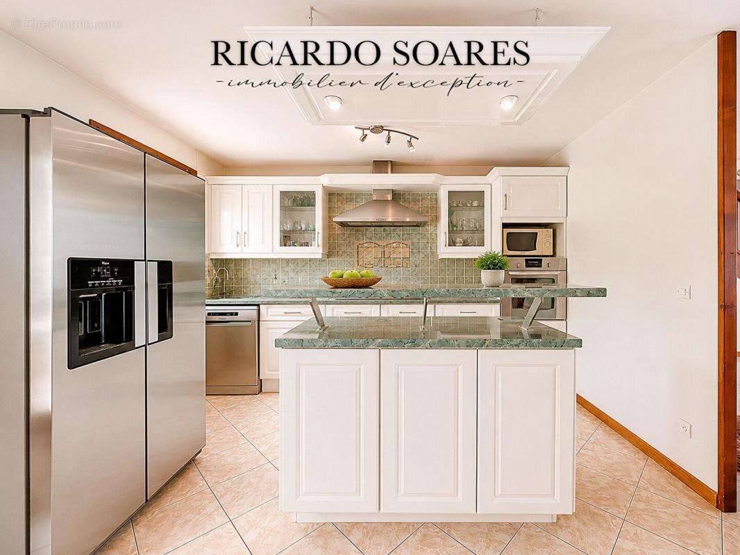 60940 angicourt - maison familiale 149m² / 5 chambres / veranda 40m² / sous-sol total + garage / terrain 673 m² - photo 6