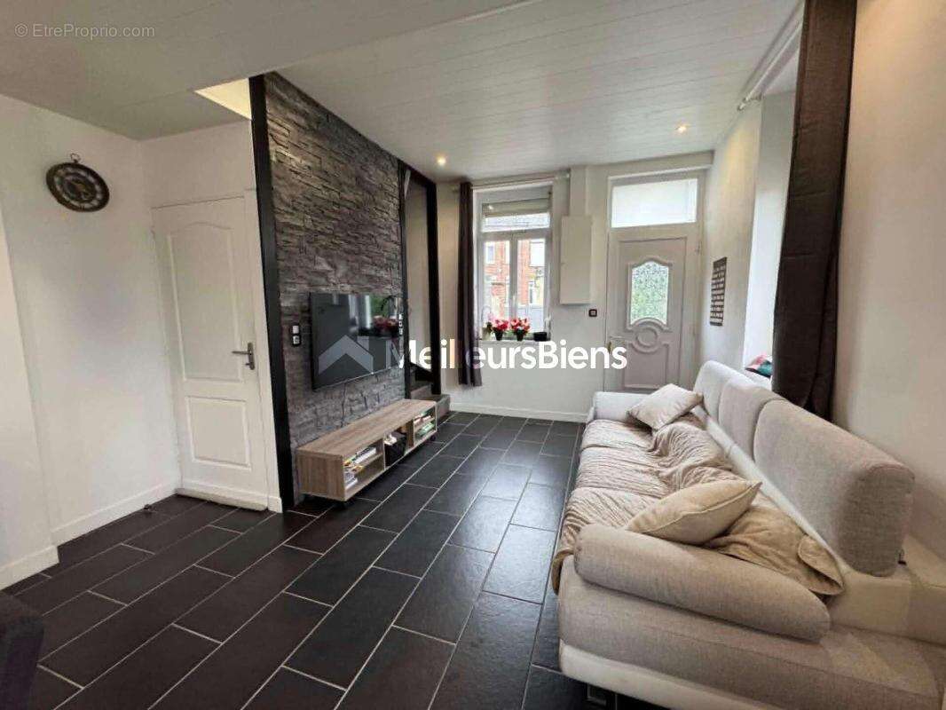 Idéal premier achat, sans travaux à la frontière - photo 2