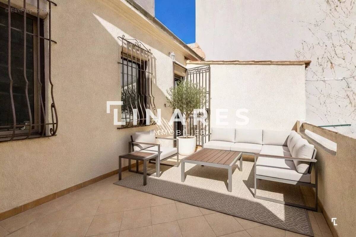 Maison à MARSEILLE-5E