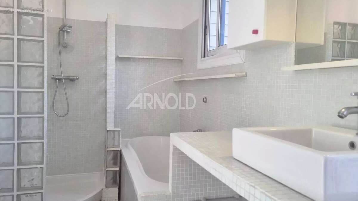Maison-Bouguenais-Les-Couets - photo 17