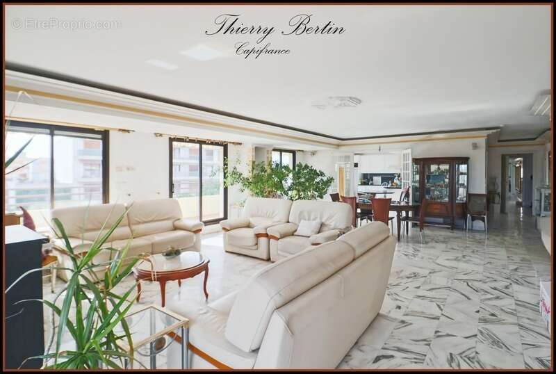 Appartement à CAGNES-SUR-MER