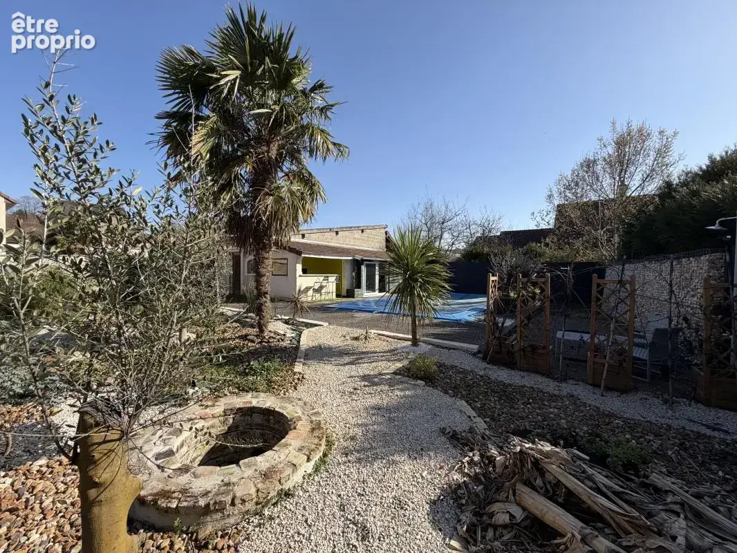 Charmante maison rénovée avec piscine chauffée - photo 4