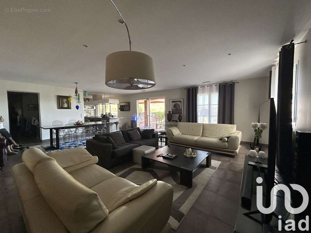 Photo 5 - Maison à VILLENEUVE-LES-AVIGNON