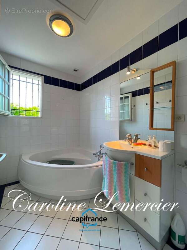 Maison à vendre 8 pièces proche de CONNERRE (72) LE LUART  MAISON DE 160 M² HAB., 5/6 chambres, terrain de 1800 m² - photo 10