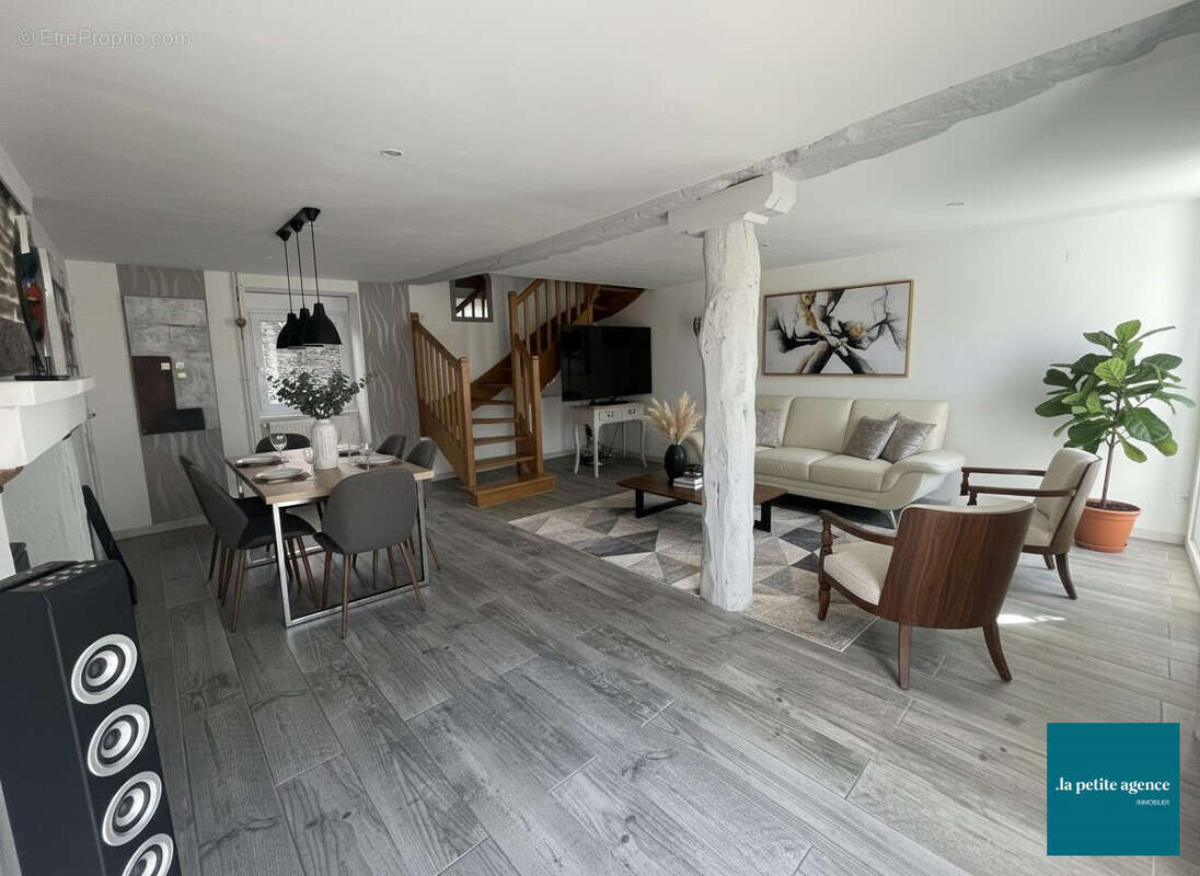 Maison à ESSON