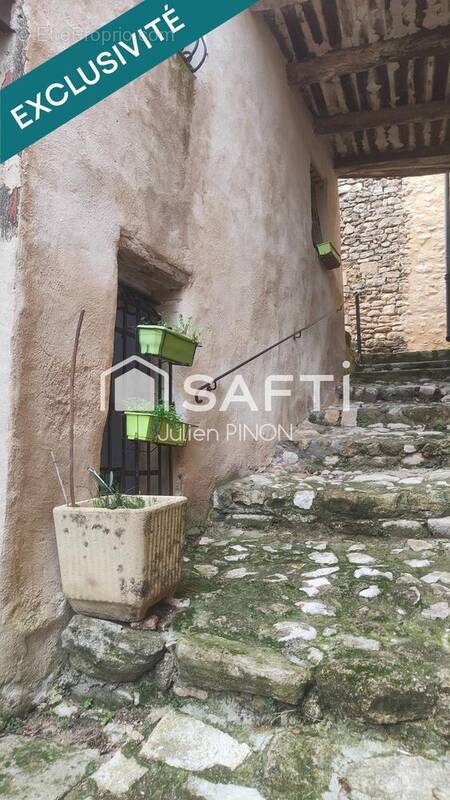Photo 1 - Maison à CASTELLET