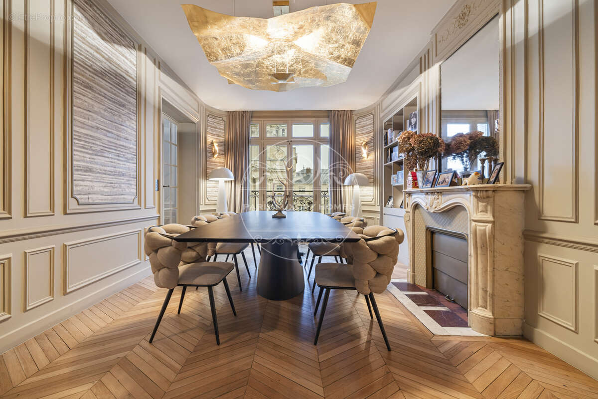 Appartement à PARIS-5E