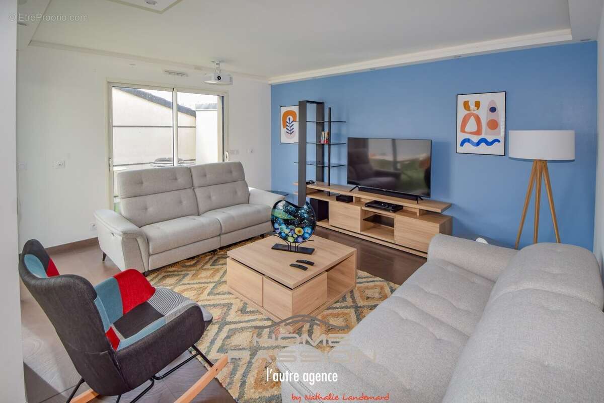 Maison à VAUX-SUR-MER