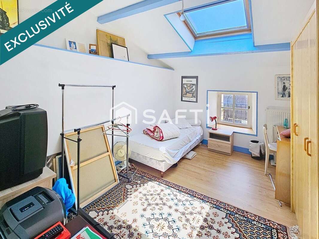 Maison 205 m² à Saint-Leon-Sur-L'isle  - photo 5