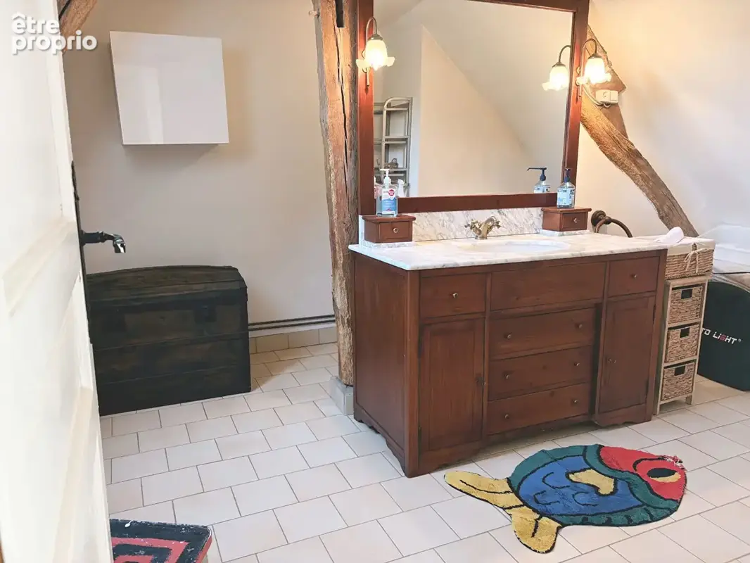 Charmante maison rénovée  dépendances et piscine couverte - photo 6