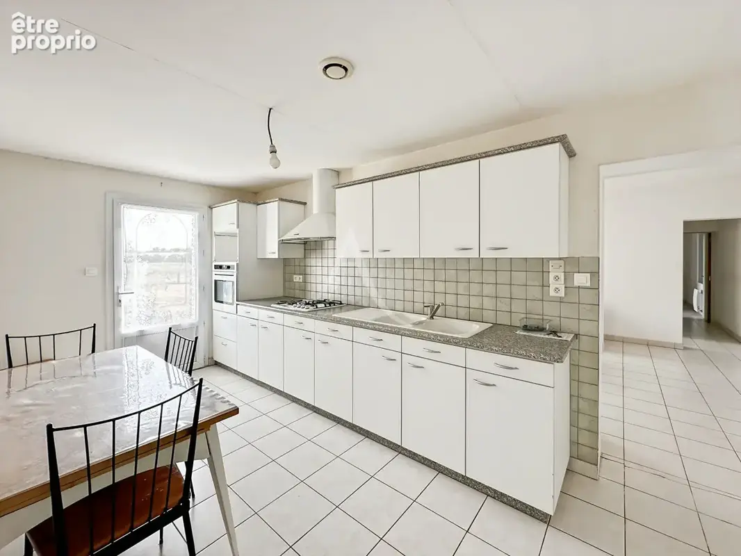 Maison 3 chambres + 261m² de dépendances - photo 12