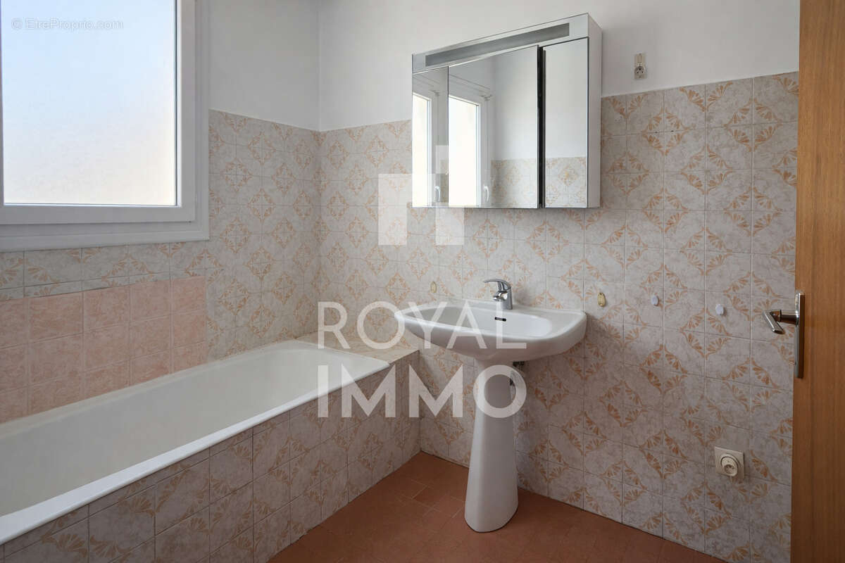 Appartement à SANARY-SUR-MER