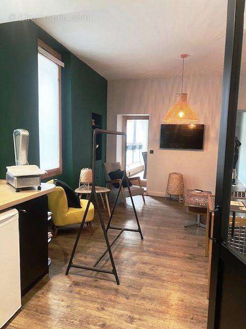 Appartement 560 m² à Thuir  - photo 3