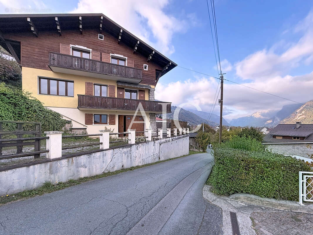 Maison à SALLANCHES