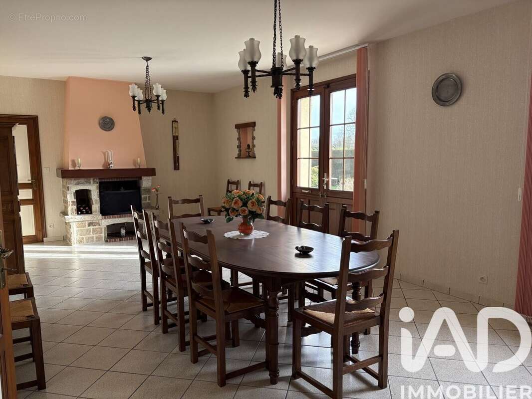 Maison 159 m² à Villebaudon  - photo 5