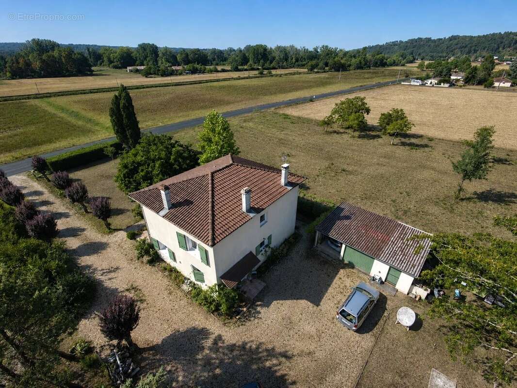 Belle Maison de 4 Chambres proche Perigueux et Bergerac ! - photo 14